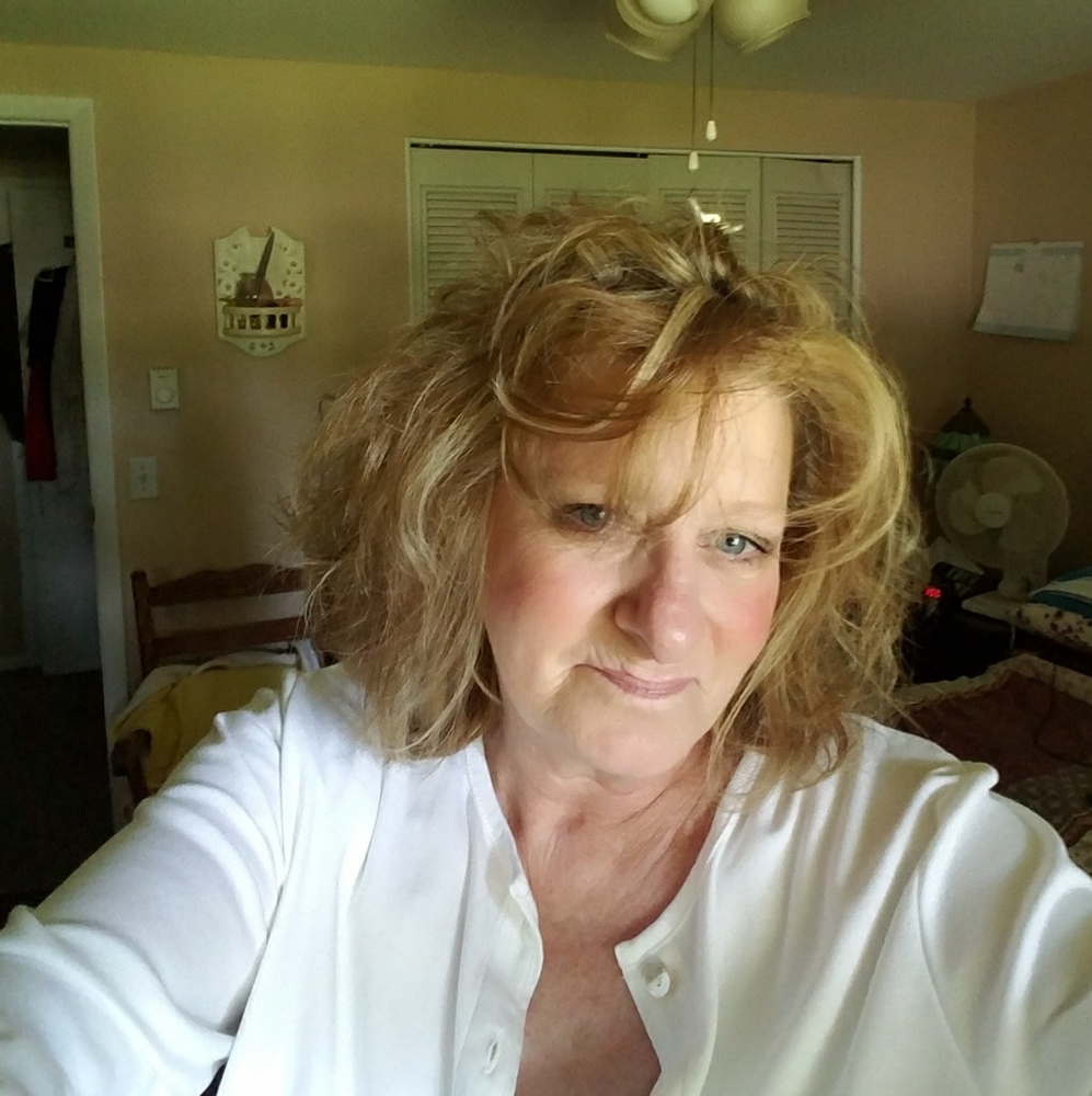 Meet your Posher, Diane